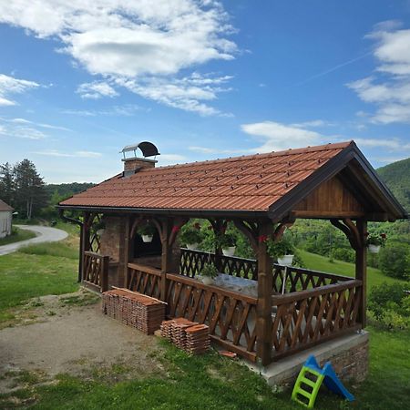 Appartamento Kod Slaveka Kostanjevac Esterno foto