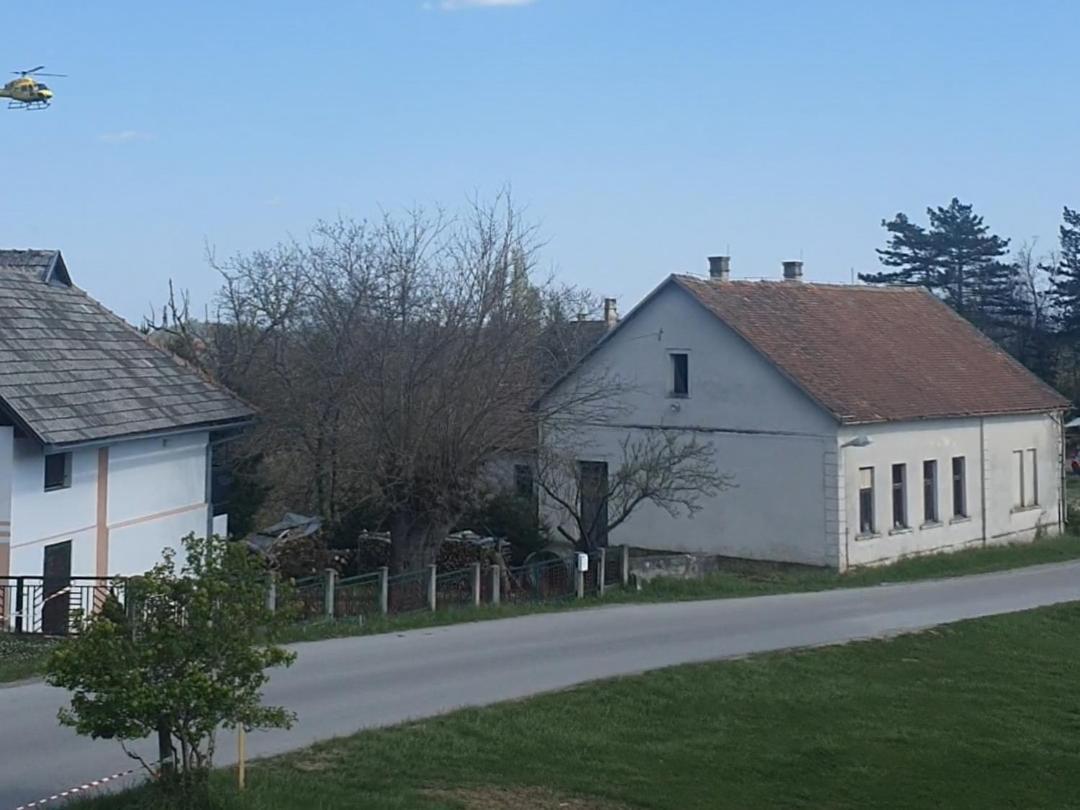 Appartamento Kod Slaveka Kostanjevac Esterno foto